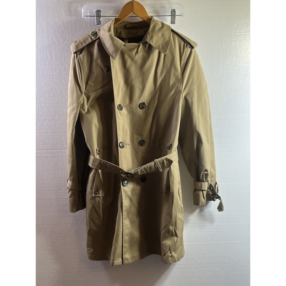 VTG Larini Beige Trench Coat Zip Out Lined Jacket Lined Button 16 Belt